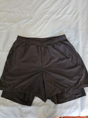 Lulu Lemon Black Lined Athletic Shorts